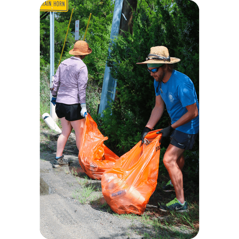 Hissho-Sushi-x-Surfrider-Charleston-Trash-Clean-Up-Team-05.png