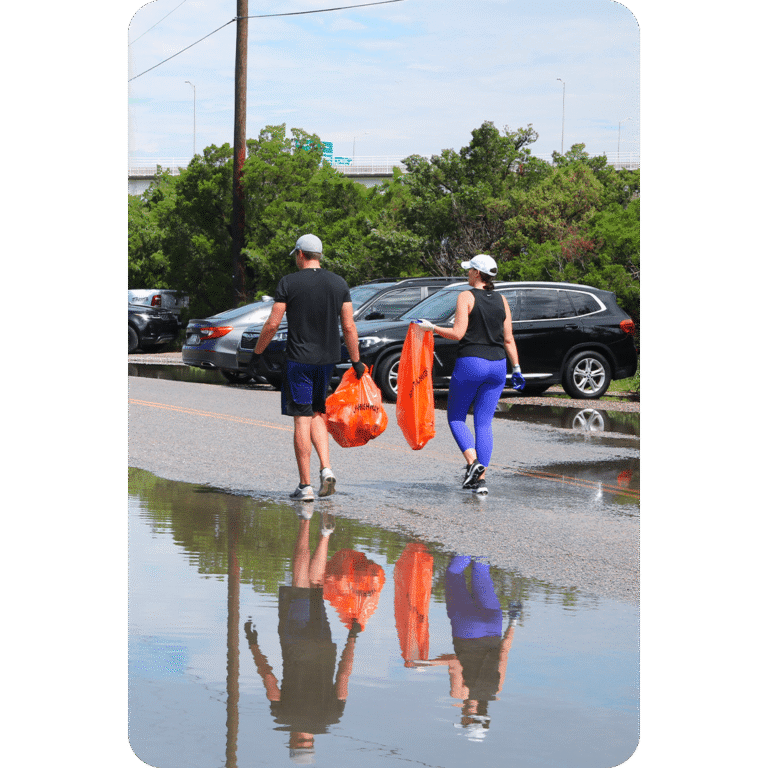 Hissho-Sushi-x-Surfrider-Charleston-Trash-Clean-Up-Team-08.png